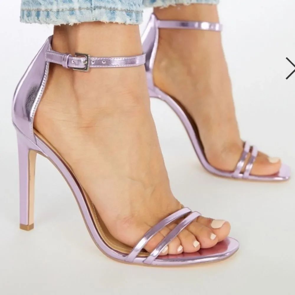 BRAND NEW JUSTFAB NO TIME TO WASTE STILETTO HEELED SANDAL